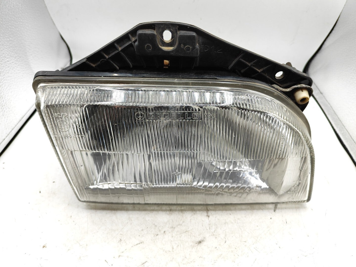 Ford Fiesta IV 1994 LHD Front Right Side Headlight Lamp Light 92FG13005A2B