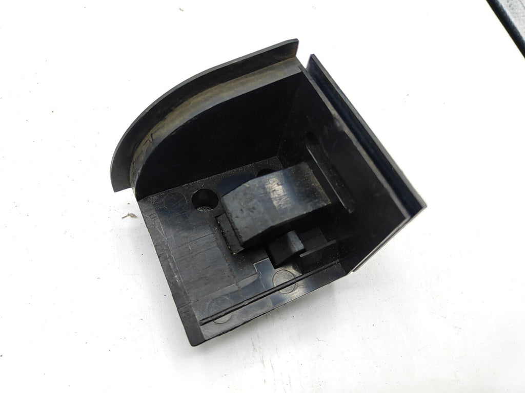 BMW 5 Series E61 530D 170kW 2006 Rear left Parcel Shelf Bracket 7160589