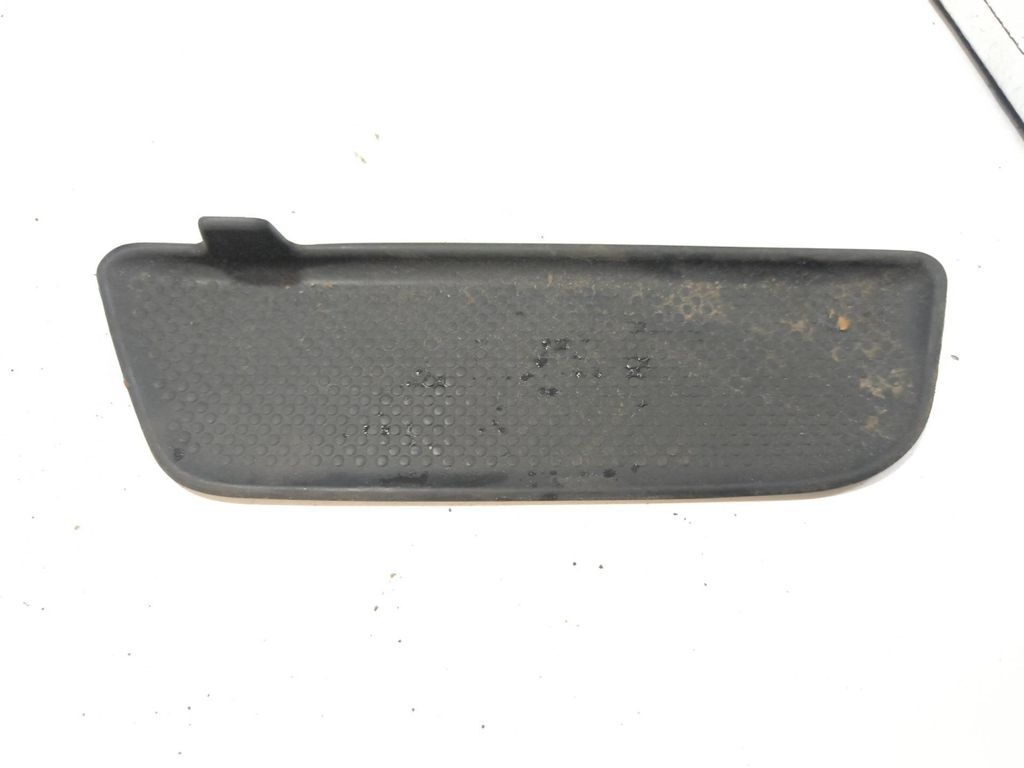 Volkswagen PASSAT B6 2007 Rear right glove box pad 3C4868146 