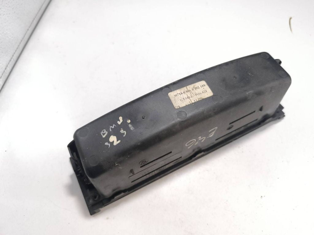 BMW 3 E46 2003 Panel box glovebox 307180200 