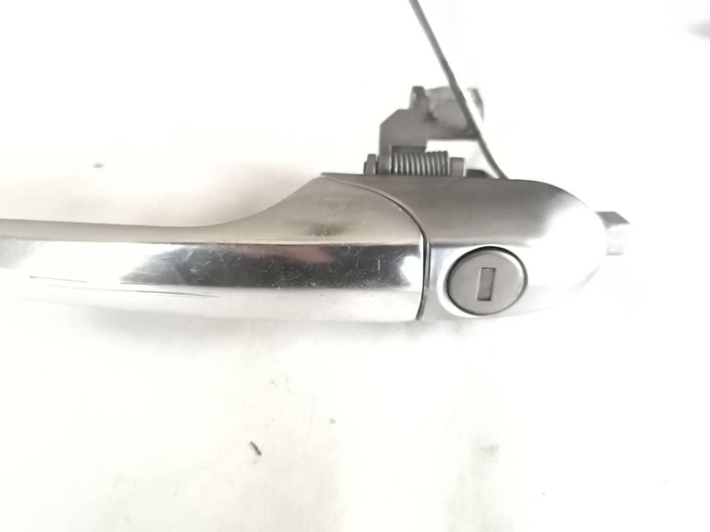 Alfa Romeo 147 1.9JTD 85kW 8V 2005 LHD front left door exterior handle 