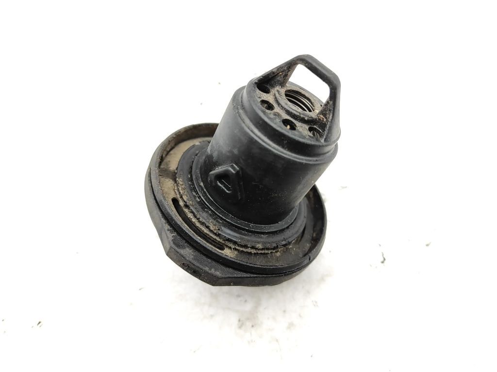 Alfa Romeo 156 147 JTD Diesel 2004 Fuel tank filler cap cover