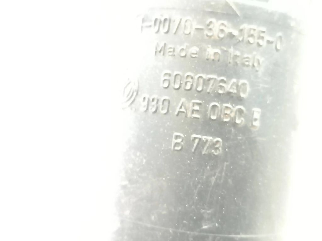 Alfa Romeo 155 1.8TS 103kW 1994 rear shock absorber damper 60607640 