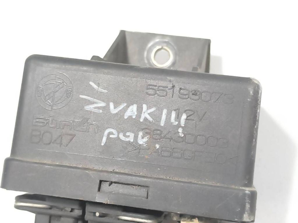 Fiat Croma 2.4JTDM 147kW 2007 Glow plug pre heat relay 55193073 