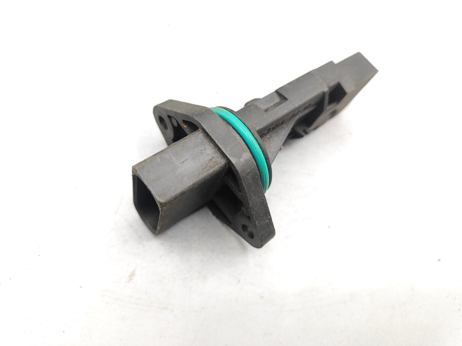 Audi A3 8L 1.9TDI 81kW 2000 MAF Mass Air Flow Sensor F00C2G2056