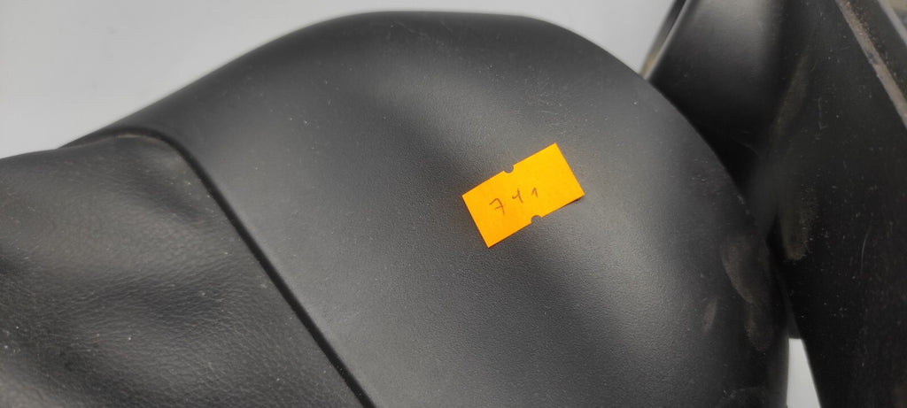 Alfa Romeo 156 SW 2.4JTD 110kW 2002 LHD Steering Column Surround Trim 156028685