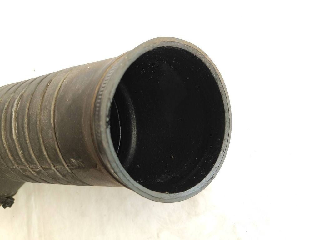 Volkswagen PASSAT B5.5 2001 Diesel air intake hose pipe 8D0129615K 