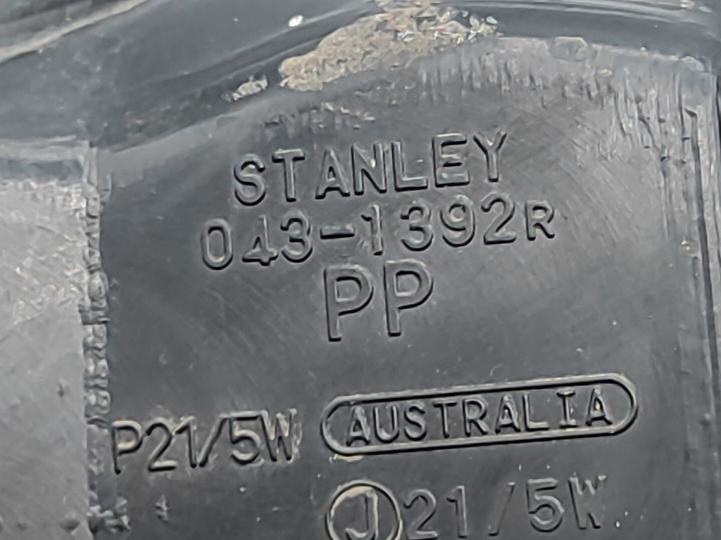 Mazda 626 1.8i Hatchback 1999 LHD Rear Right Side Taillight 0431392R