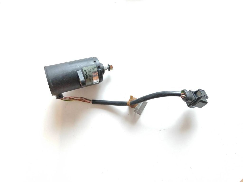 Audi A6 S6 C4 4A 1995 Accelerator gas pedal position sensor 0205001032 