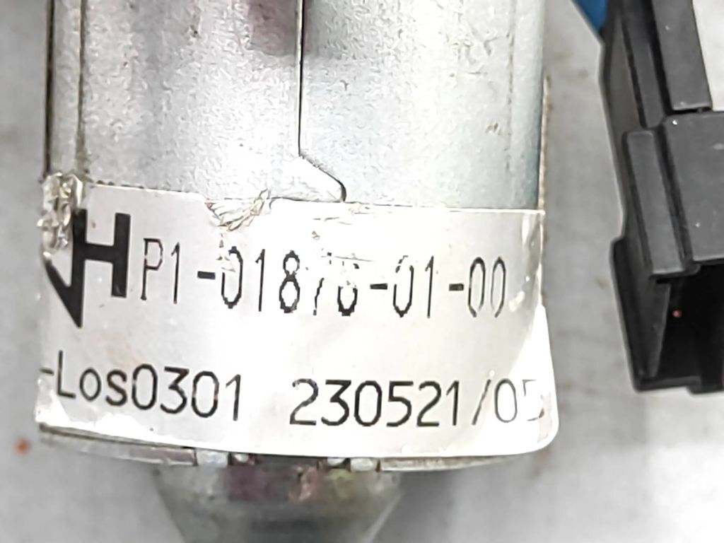 BMW 5 E60 E61 2006 LHD Steering column adjust motor 12V500051 