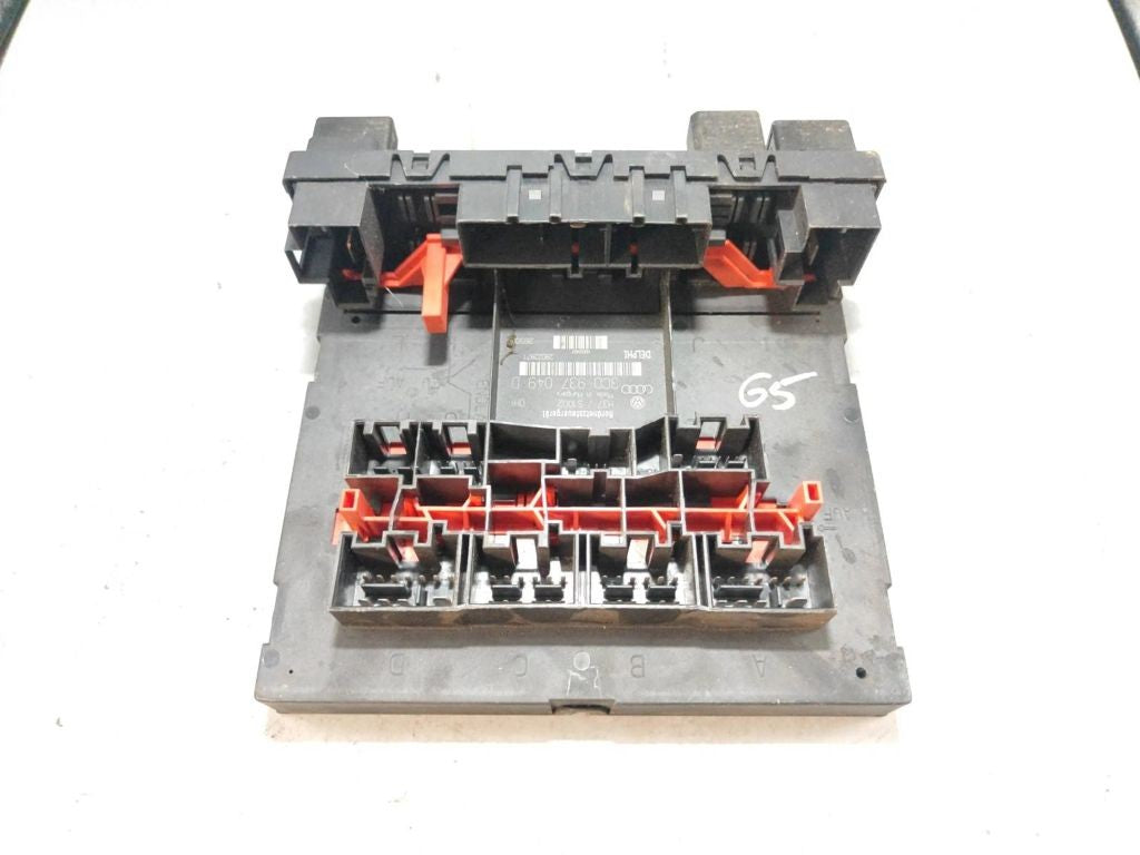 Volkswagen Touran MK1 2005 Comfort convenience body module 3C0937049D