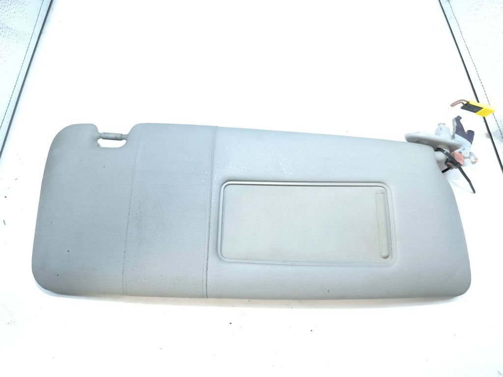 BMW 3 E46 328i 2000 LHD Front Right sun visor cover