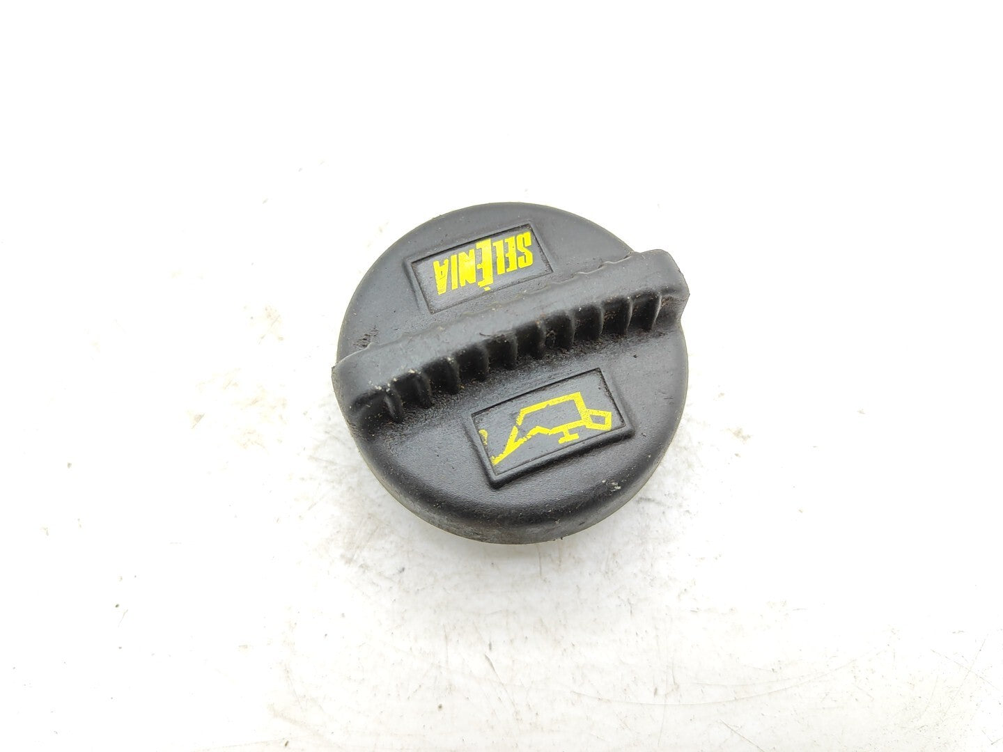 Alfa Romeo 147 1.9JTD 16V 103kW 2002 Diesel Engine Oil Filler Cap