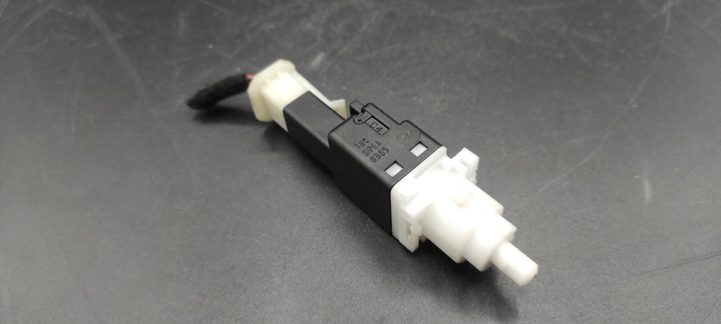 Alfa Romeo 147 GT Diesel 16V 2004 Brake Pedal Sensor 46840510