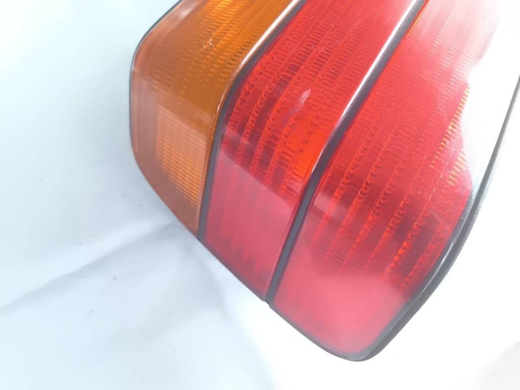 BMW 3 E36 Sedan 316i 1992 LHD rear left taillight  