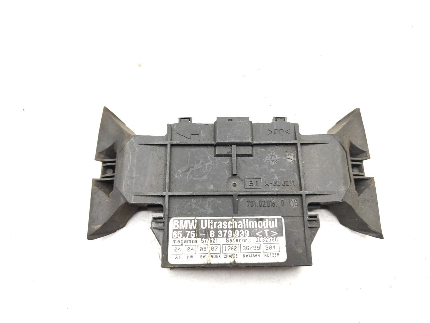 BMW 5 Series E39 2002 Alarm Control Unit Module 8379939 65758379939