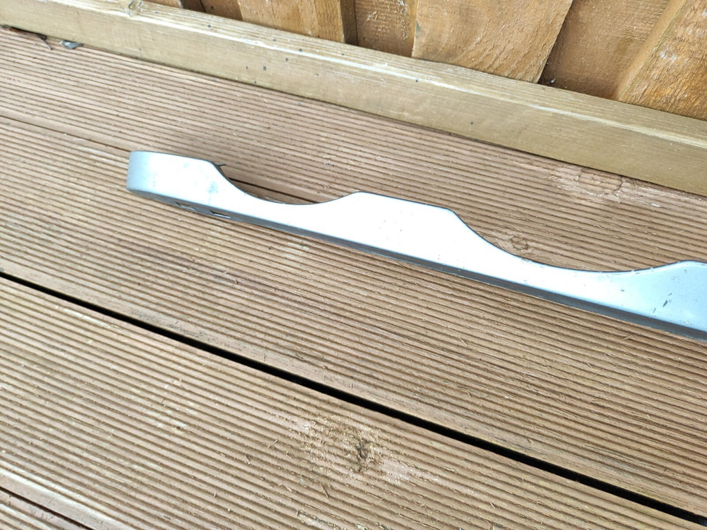 BMW 5 Series E34 1995 Front Bumper Upper Radiator Mesh Grill 1973825 51131973825