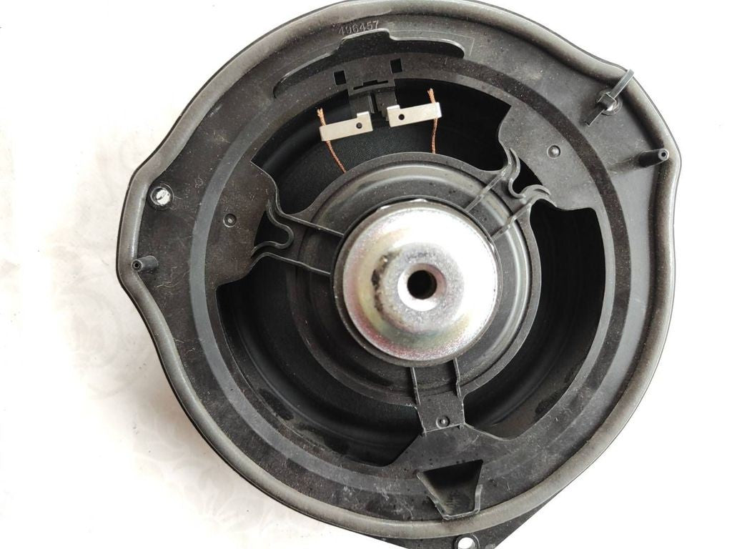 Mercedes-Benz C Class W204 2008 front door speaker A2049062401 