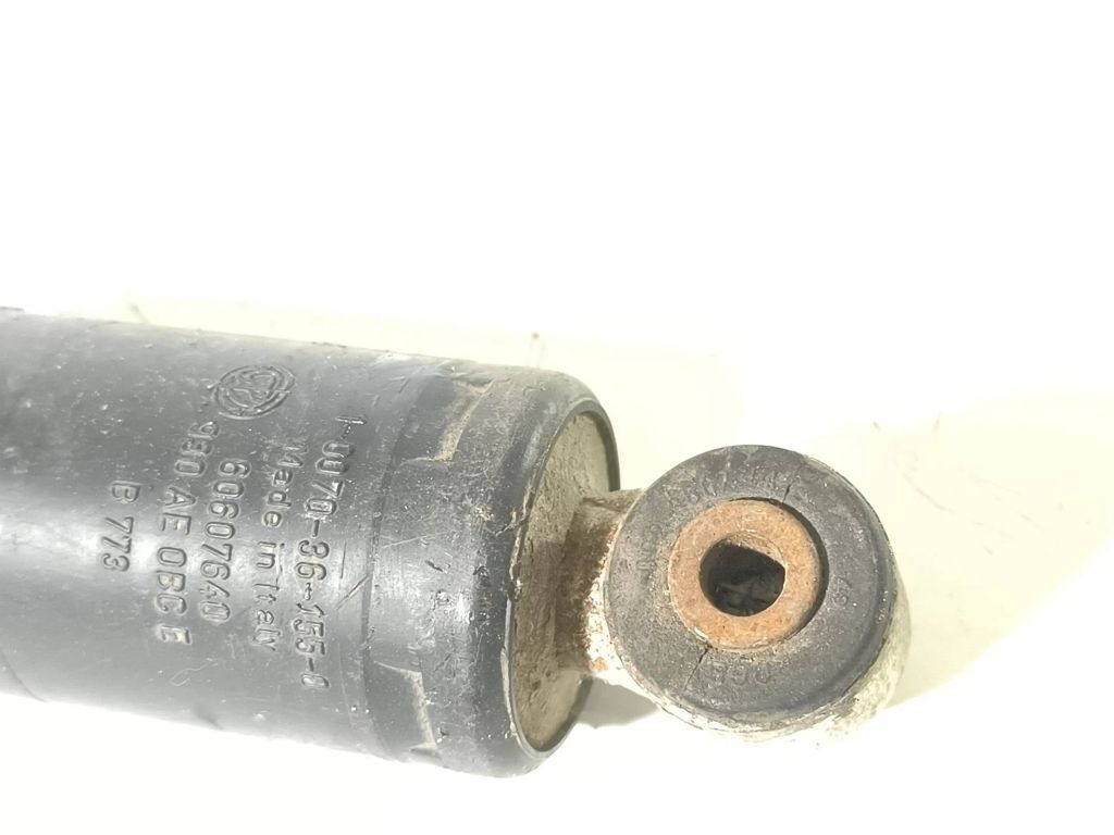 Alfa Romeo 155 1.8TS 103kW 1994 rear shock absorber damper 60607640 