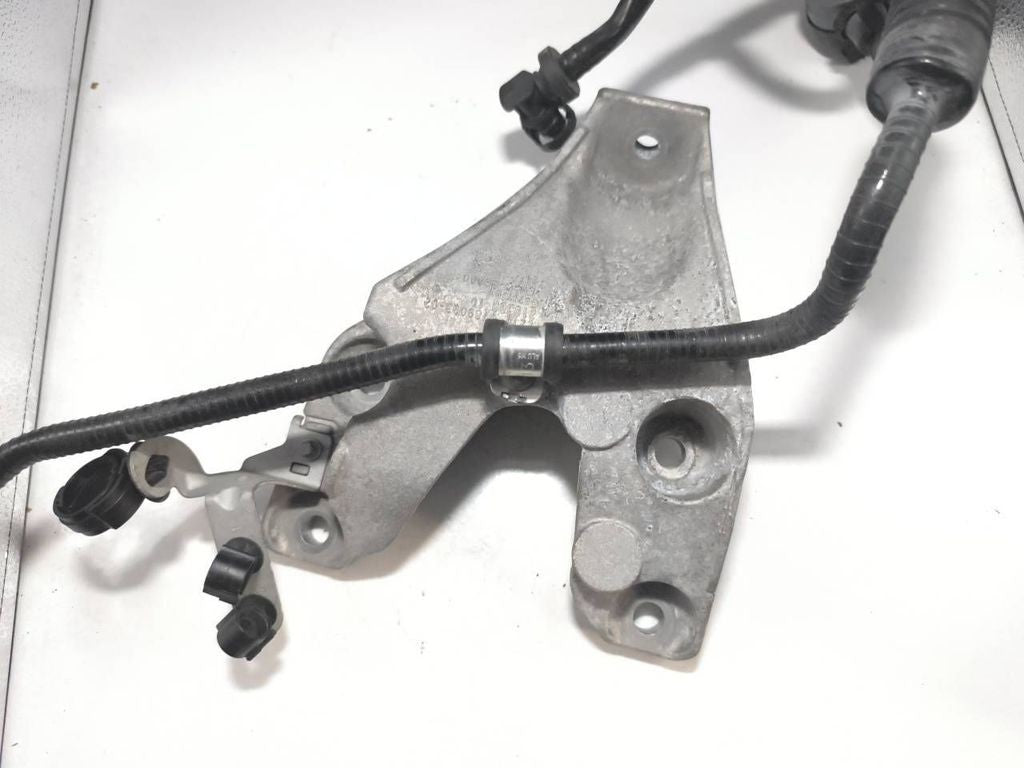 BMW M4 F82 F83 2017 S55 Engine mounting bracket 6789093 