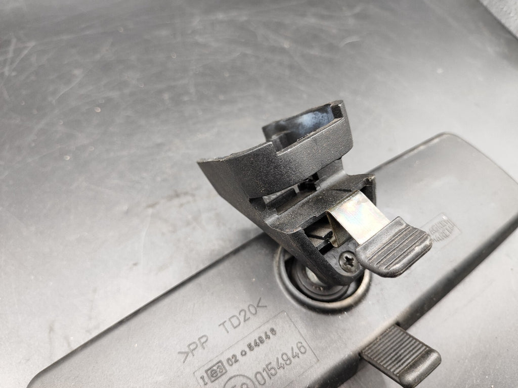 Alfa Romeo 147 1.9JTD 85kW 8V 2007 Rear Interior View Mirror E30154946