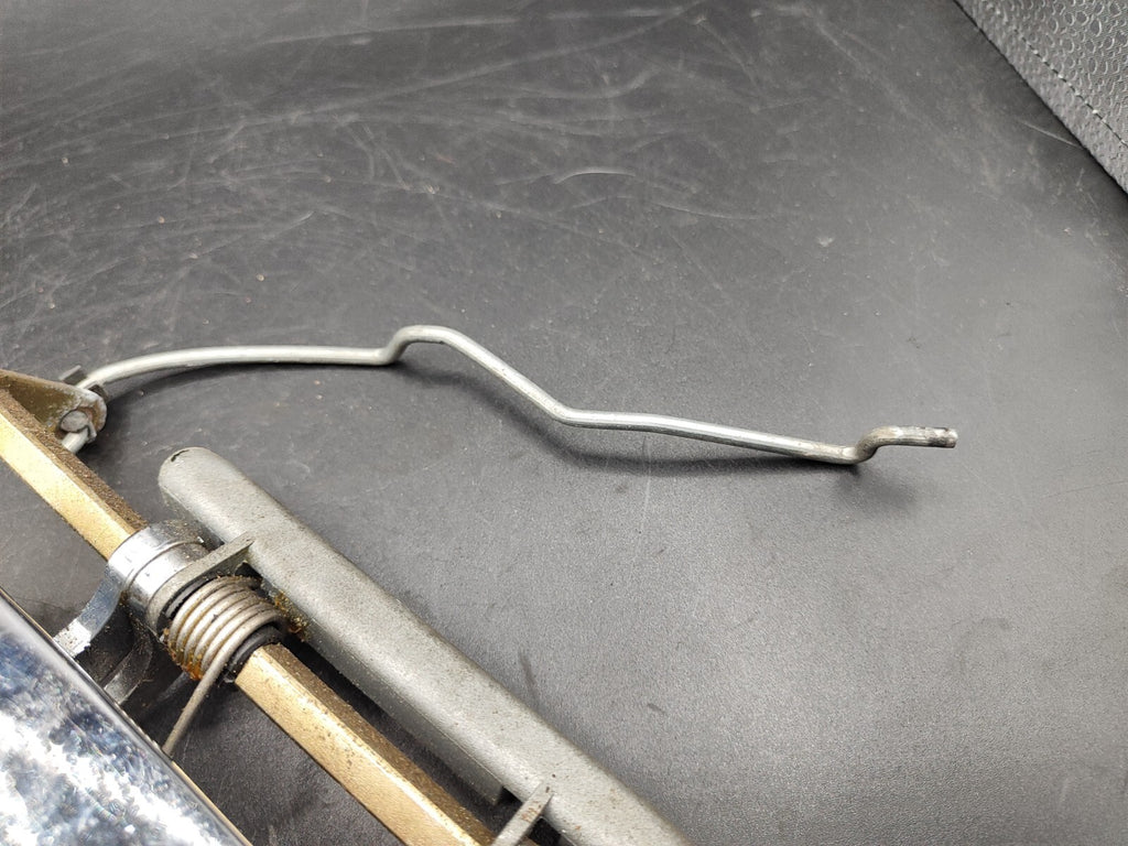 Alfa Romeo 166 2.4JTD 110kW 10V 2004 LHD Front Right Door Chrome Handle