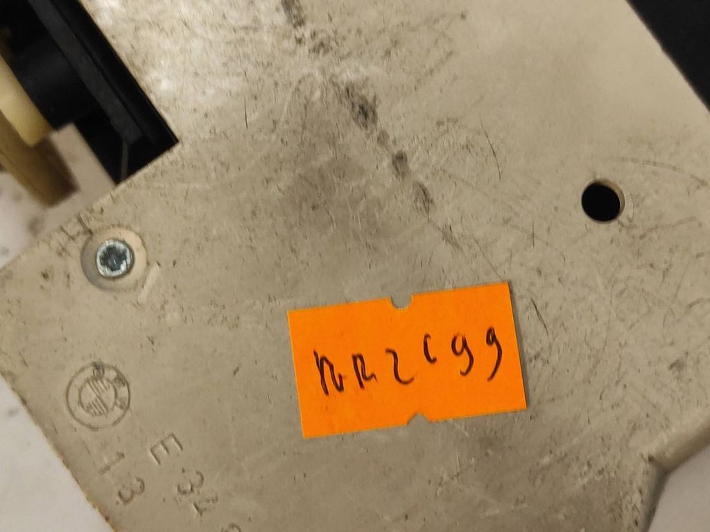 BMW 5 E34 1992 Climate control unit module 13842900 