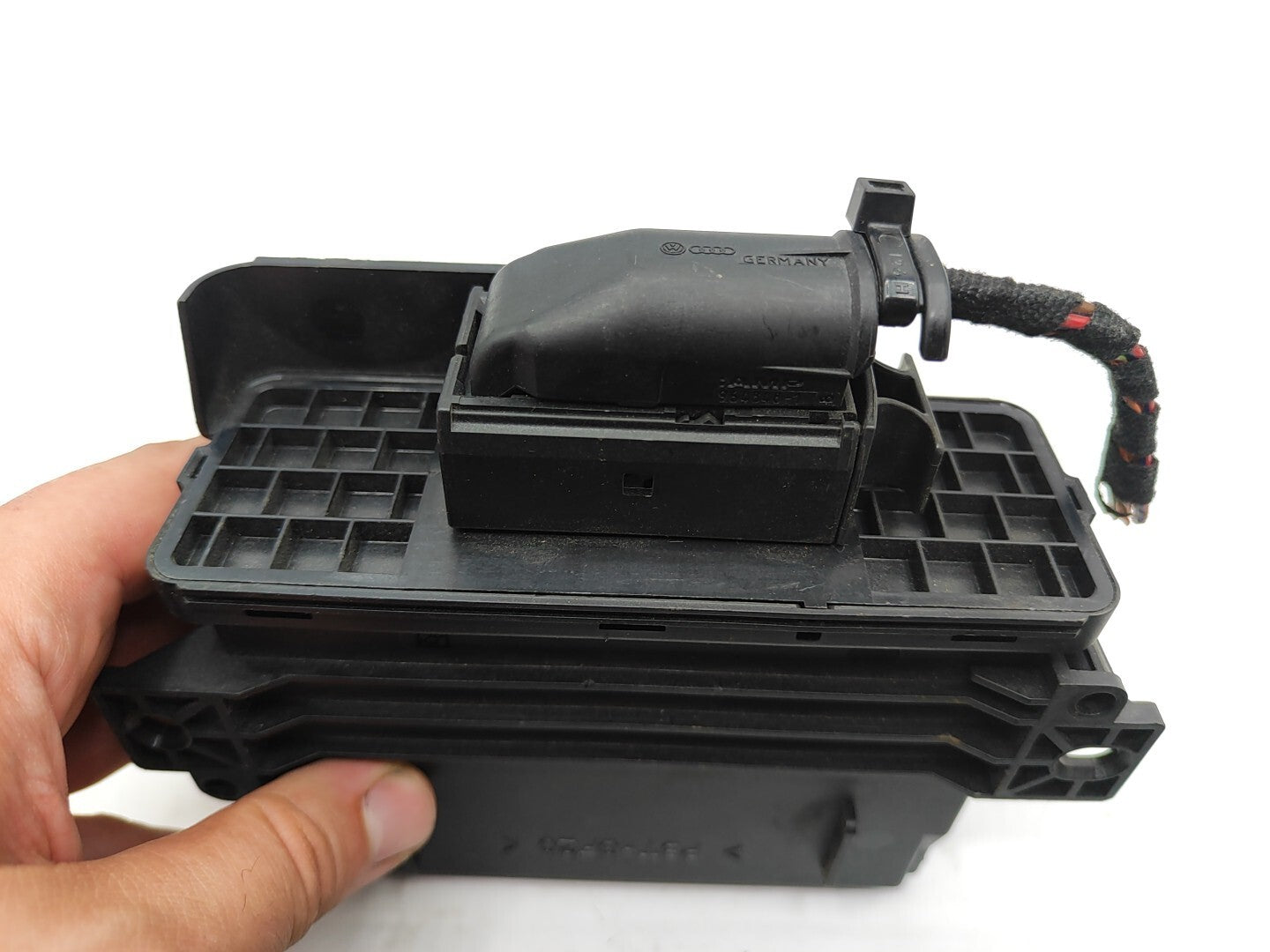 Audi A6 C6 2006 Power Control Module 4F0907280A