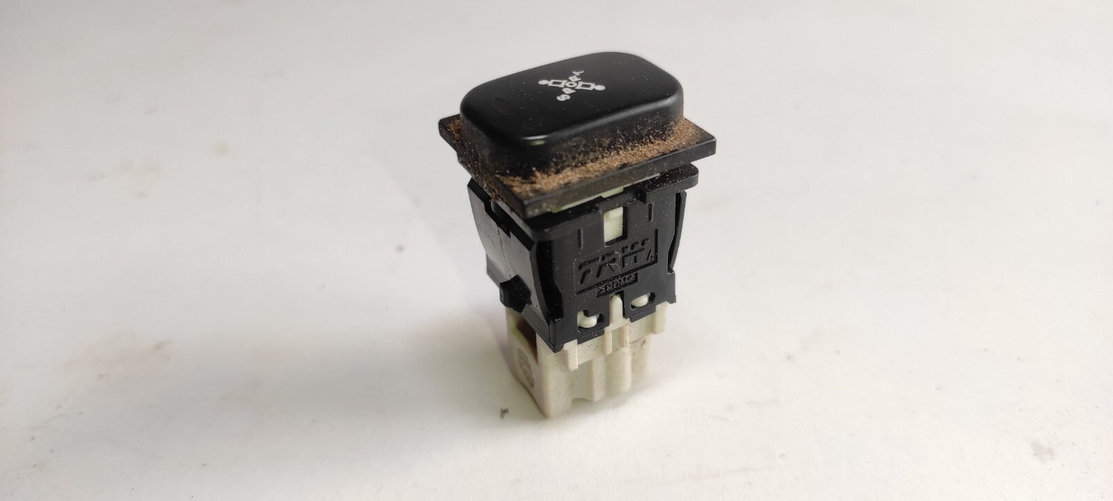 Peugeot 607 3.0i V6 Petrol 2001 Sport Shock Absorber Switch Button