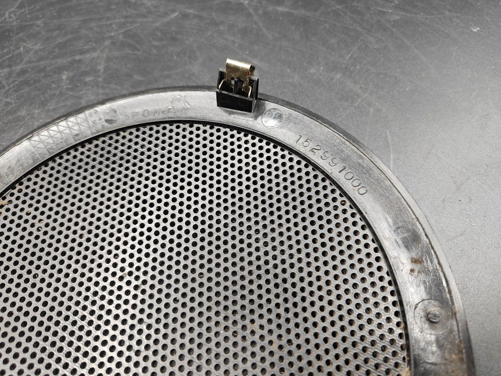 Alfa Romeo 156 2003 Right Side Interior Speaker Cover Grill 152991000