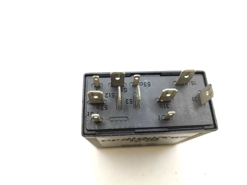 Audi A6 S6 C5 4B 2003 relay 4B0955531D 