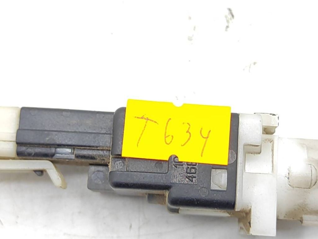 Alfa Romeo 147 2003 brake pedal sensor switch 46840510 