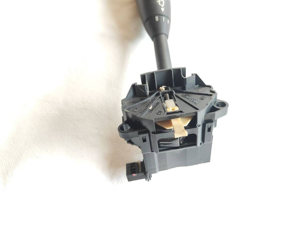 Mercedes-Benz E W211 2007 Wiper control switch stalk A1715402245 