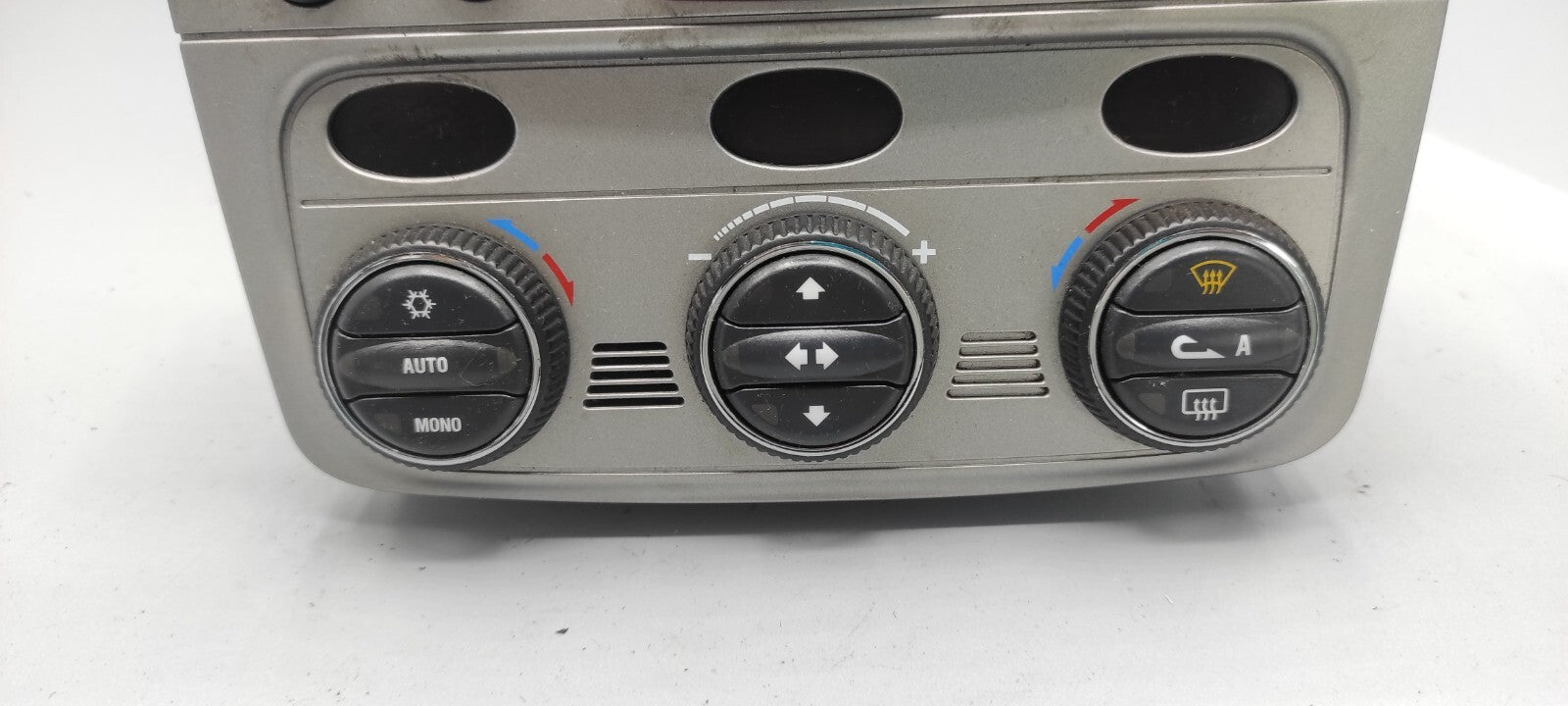 Alfa Romeo GT 1.9JTD 110kW Diesel 2006 LHD Dash Climate Control 01560513690