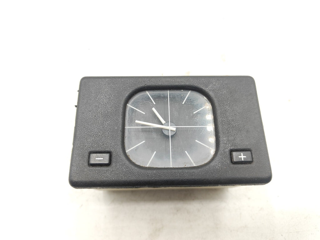 BMW 525i E34 1992 Front Panel Dashboard Clock Screen Display 1374282