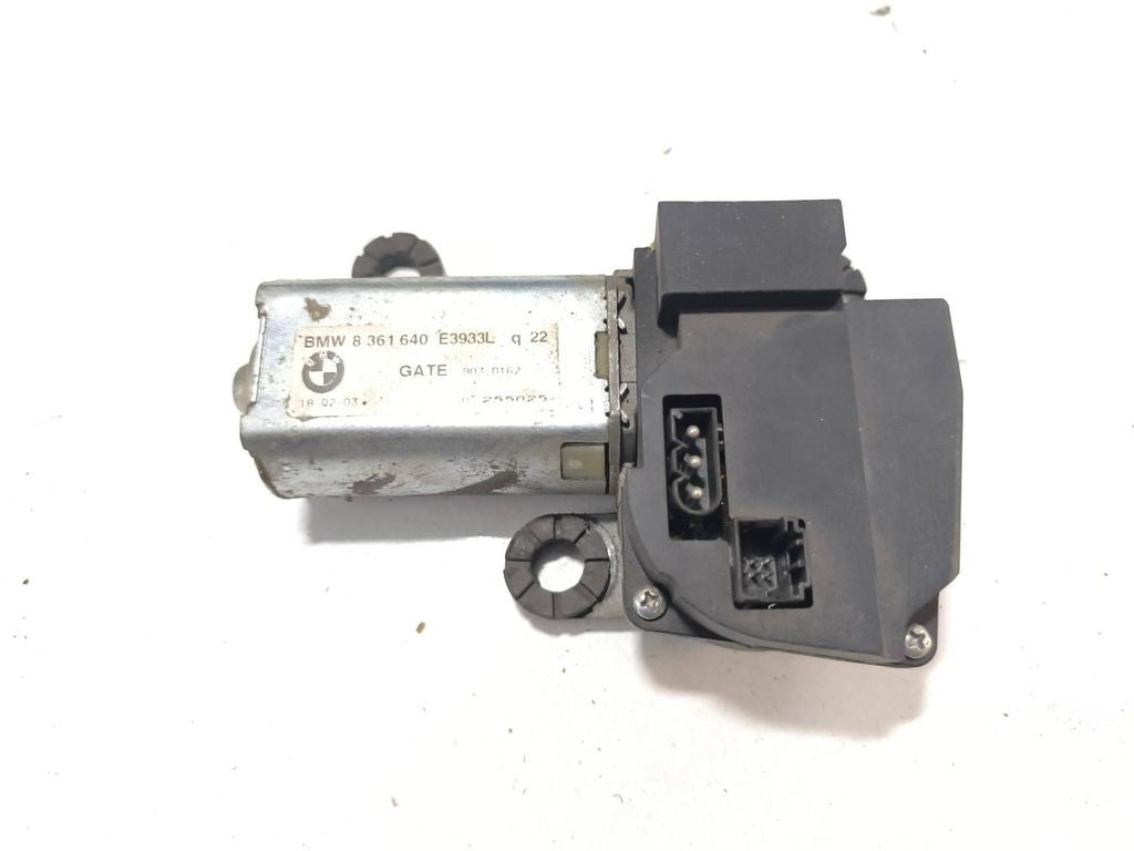 BMW 5 E39 2003 Rear wiper motor 8361640 