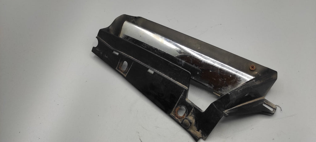 Alfa Romeo 156 SW 2.4JTD 110kW 2003 Front Left Upper Bumper Grill 156017392