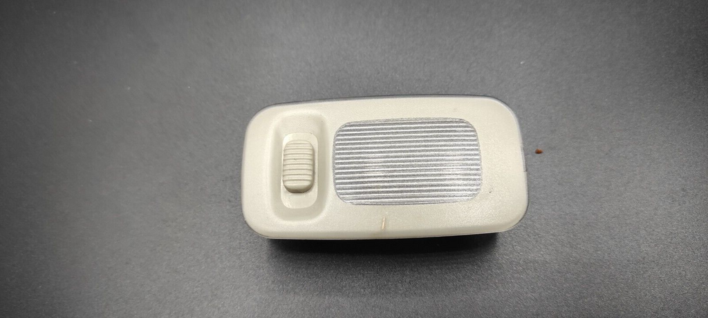 Alfa Romeo 156 2.4JTD 110kW 2001 Rear Interior Roof Reading Light 60607883