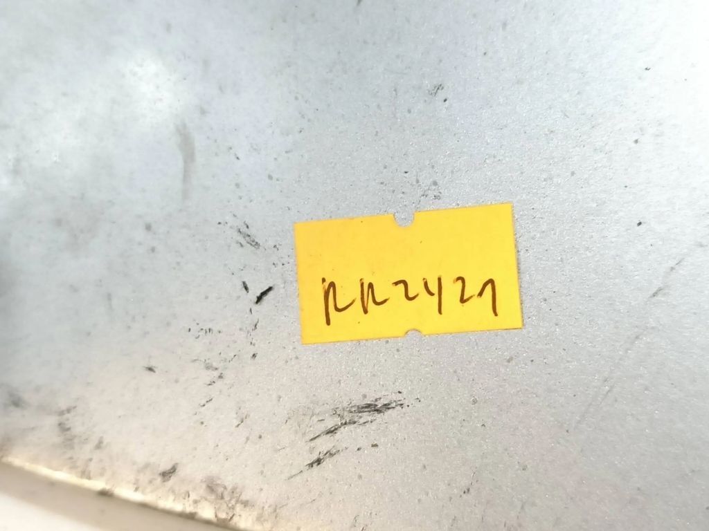 BMW 3 E46 328 2000 Petrol Fuel tank cap 2122599 SILVER