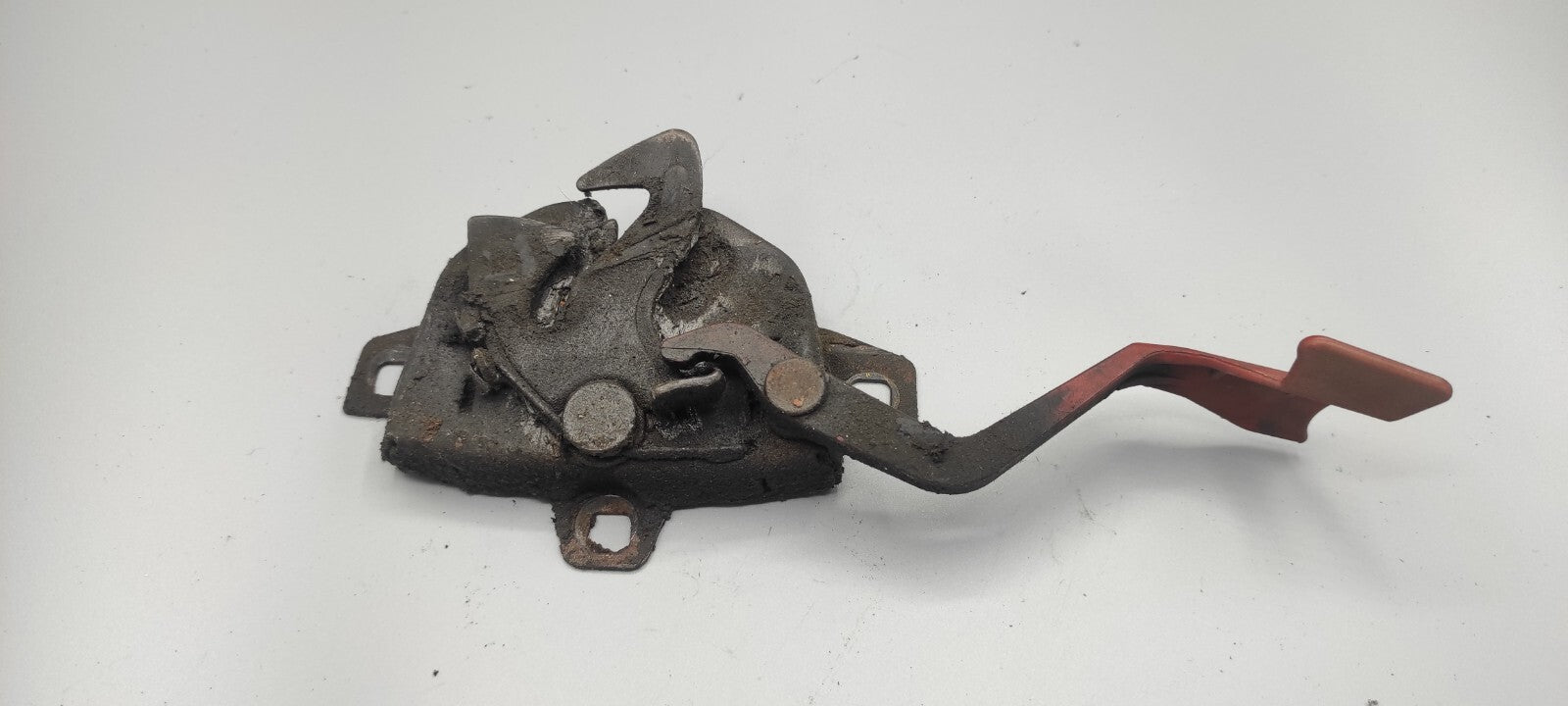 Alfa Romeo 156 SW 2.4JTD 110kW 2002 Front Bonnet Hood Lock Mechanism