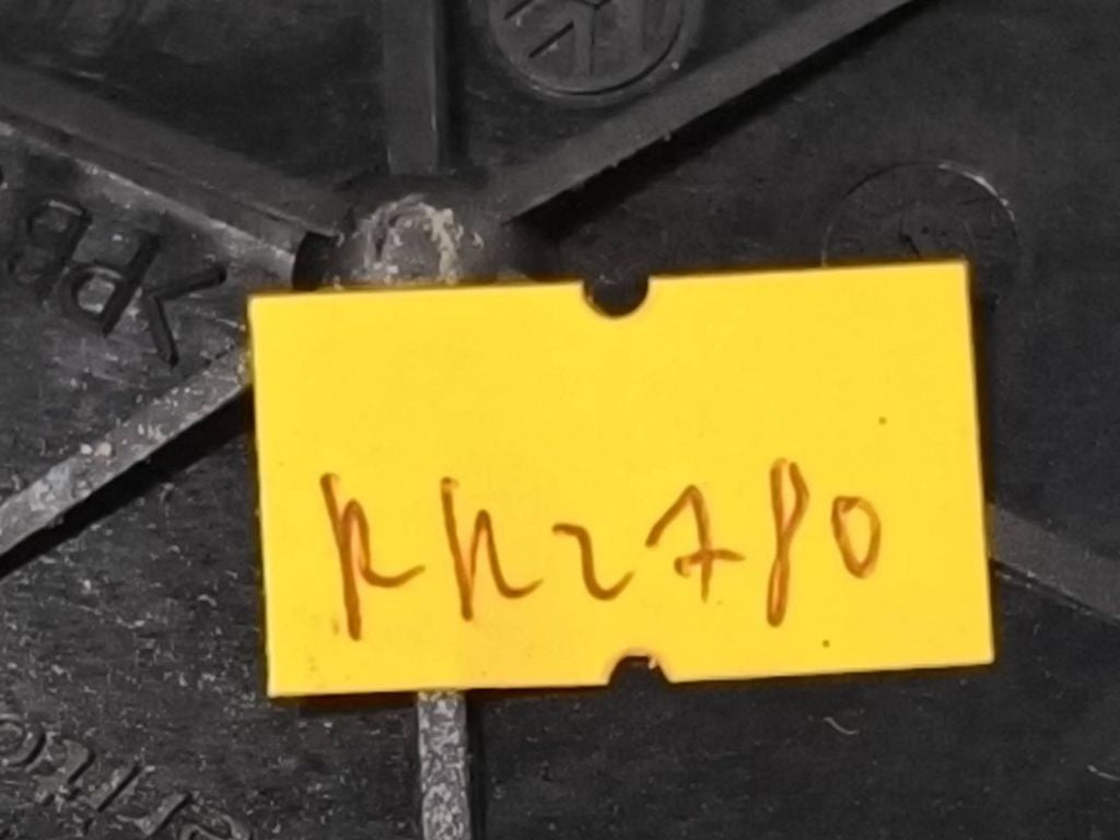 Audi A8 S8 D3 4E 2007 Front door soft close latching motor 4E0837059