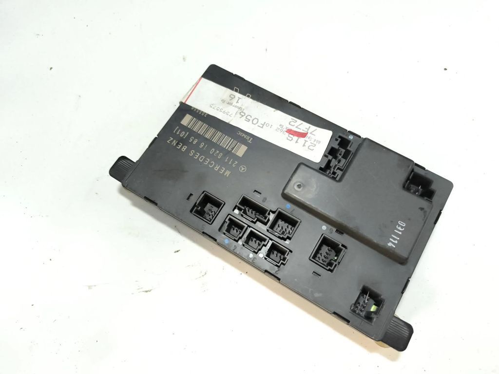 Mercedes-Benz E W211 2003 door control unit module 2118201685 