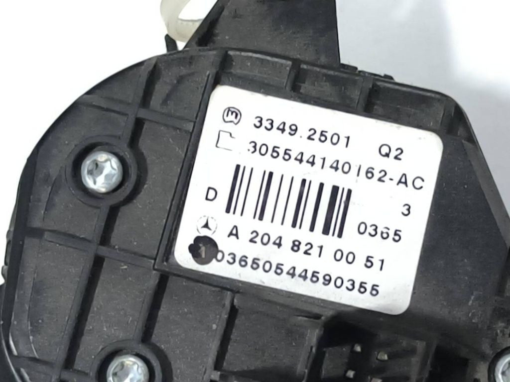 Mercedes-Benz C W204 2009 Steering wheel buttons A2048210051 