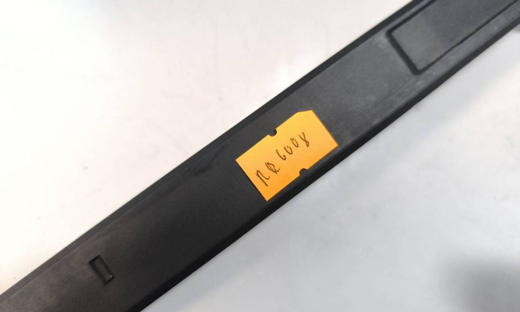 Mercedes-Benz E C207 W207 2011 Right Seat belt adjustment motor A2078600282