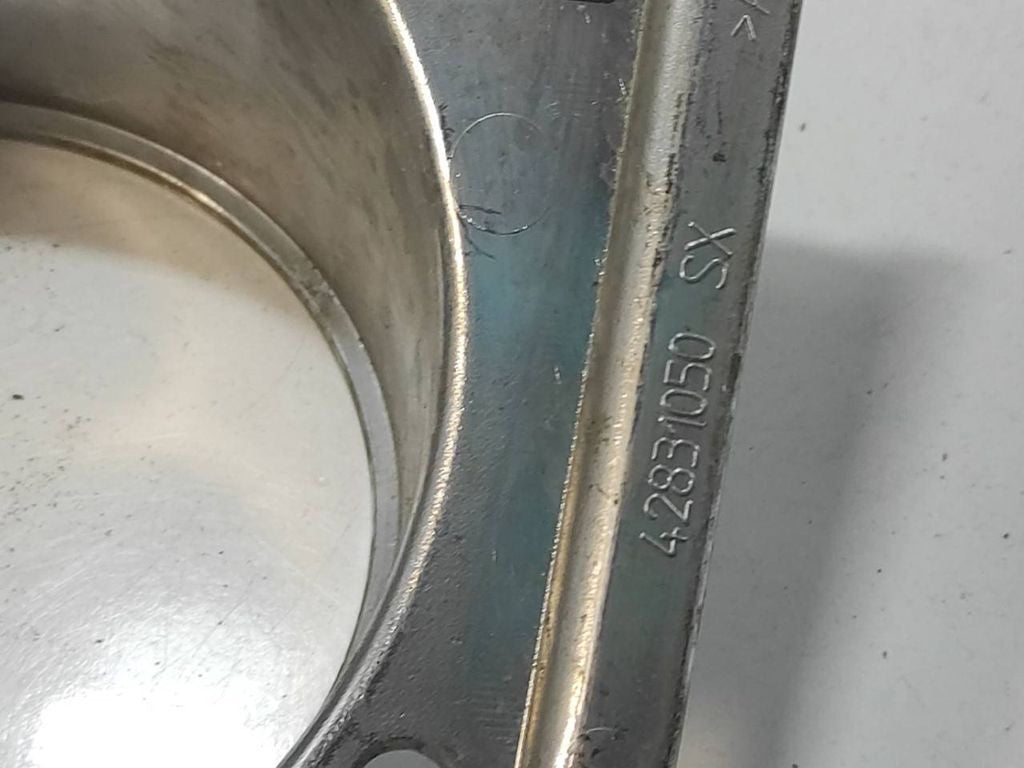 Alfa Romeo 159 2010 Left headlight trim 42831050 