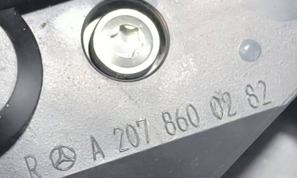 Mercedes-Benz E C207 W207 2011 Right Seat belt adjustment motor A2078600282