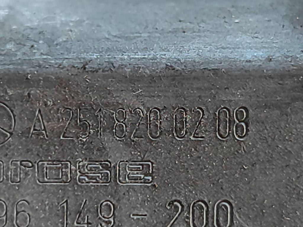 Mercedes-Benz ML W164 2006 rear right window regulator motor 0130822280 