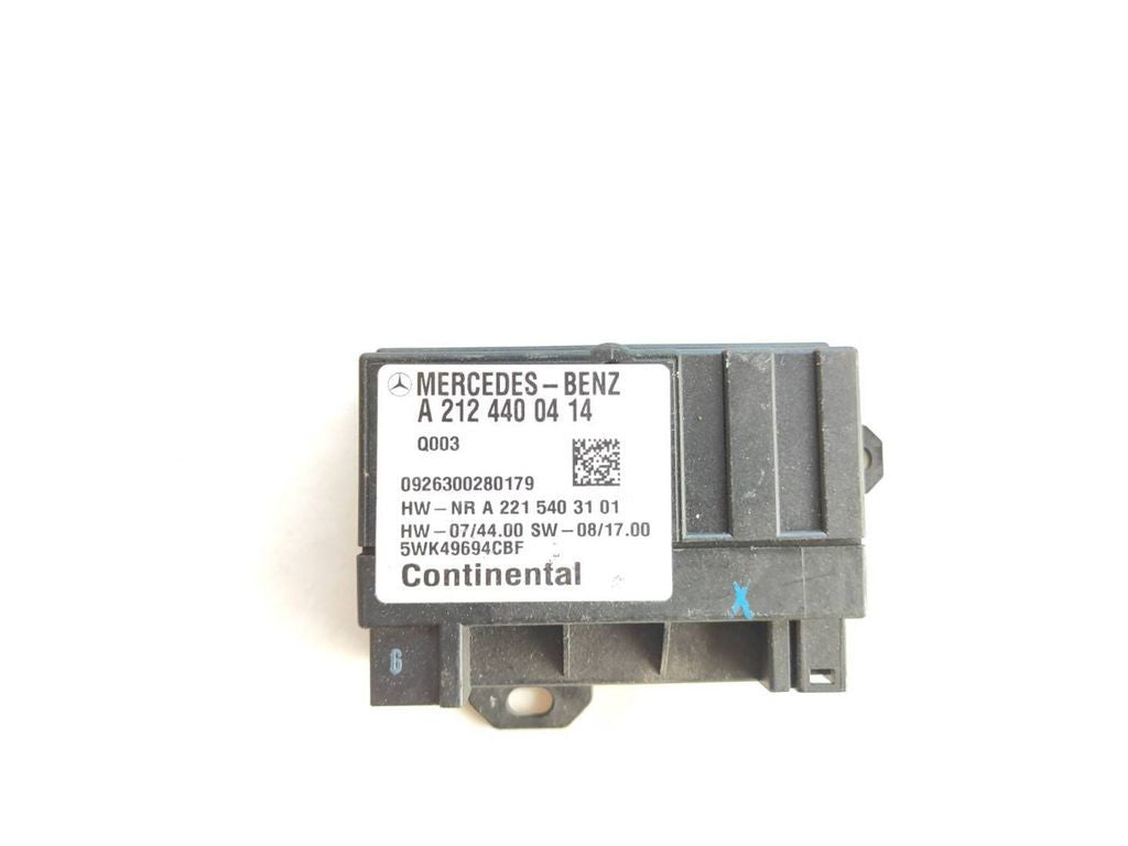 Mercedes-Benz E A207 2009 Fuel injection pump control unit module A2124400414