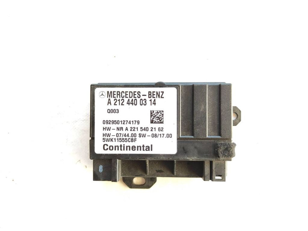 Mercedes-Benz E W212 2009 Fuel injection pump control unit module A2124400314