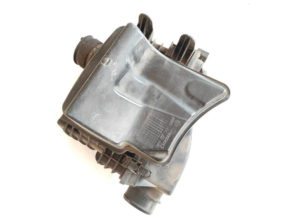 Alfa Romeo 147 1.6 2000 Petrol air filter box 46791175 